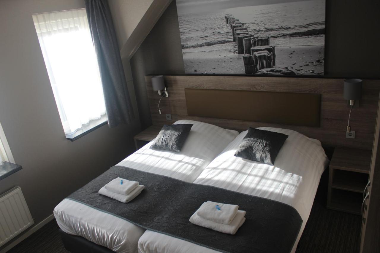 Hotel Restaurant 'T Klokje レーネスセ エクステリア 写真
