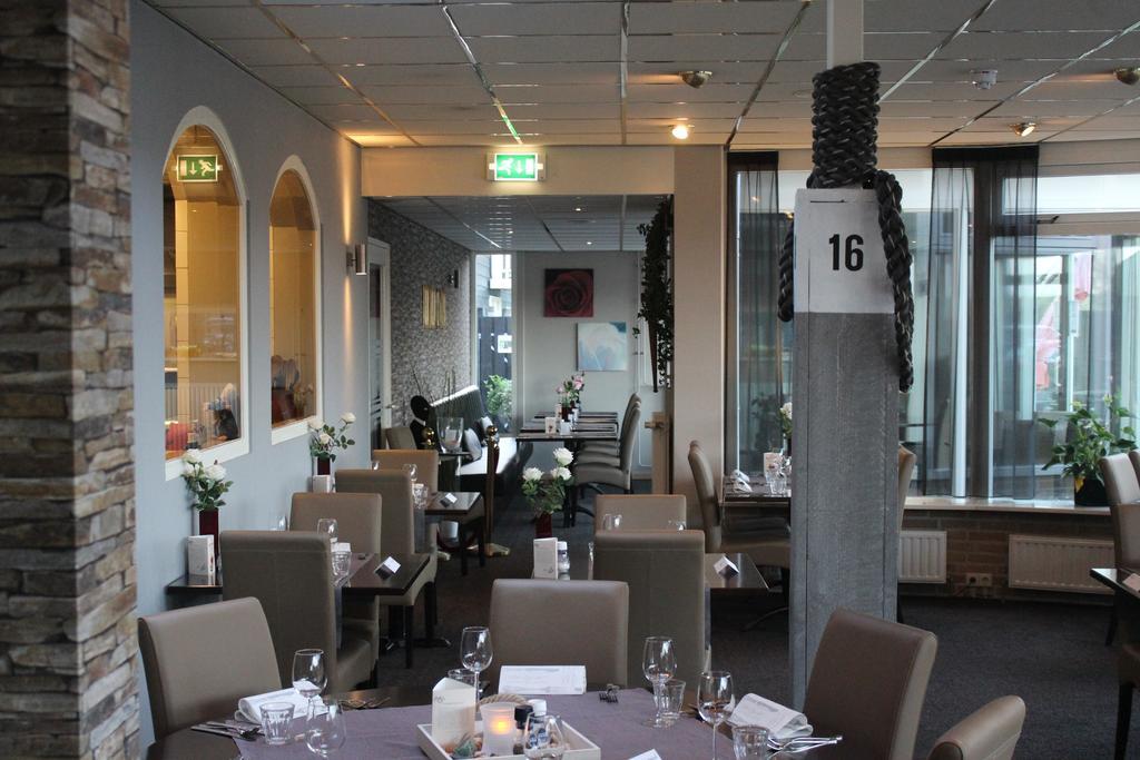 Hotel Restaurant 'T Klokje レーネスセ エクステリア 写真