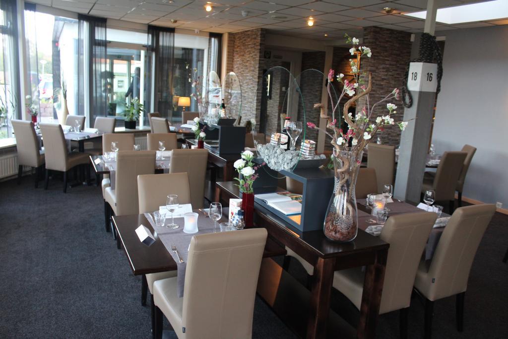Hotel Restaurant 'T Klokje レーネスセ エクステリア 写真