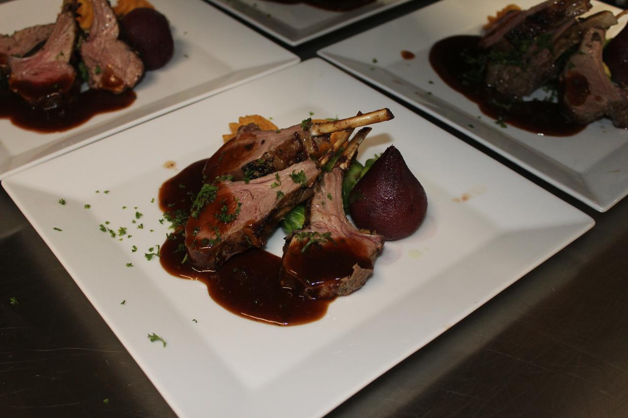 Hotel Restaurant 'T Klokje レーネスセ エクステリア 写真